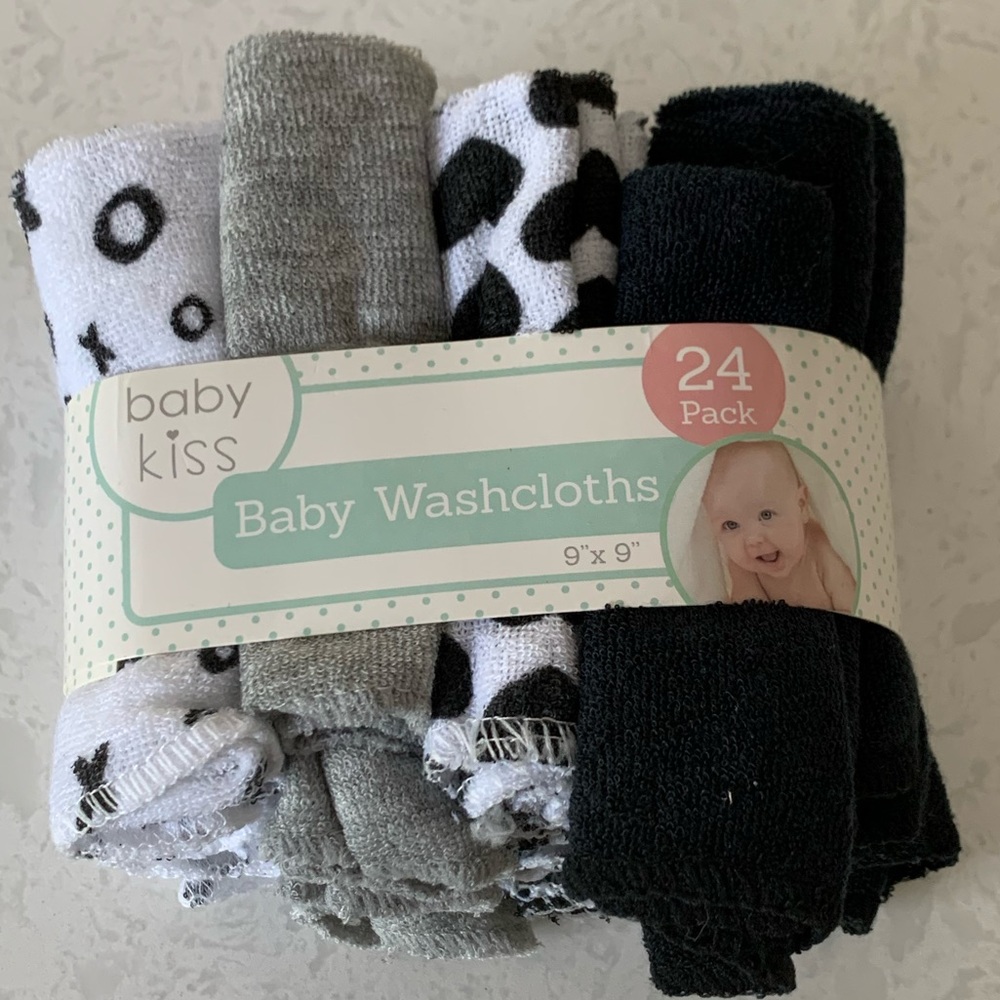 24 Pack Baby Kiss Baby Washcloths - NWT
